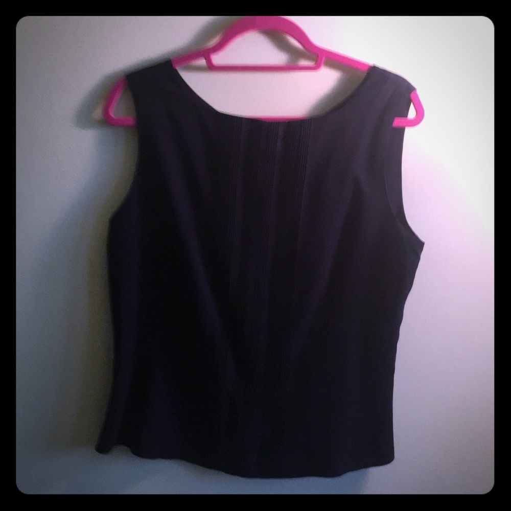Black TAHARI sleeveless top